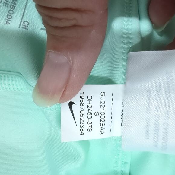 NWOT Nike Dri Fit Womens Ace Pleated Golf Shorts Tennis Mint Green Size Small - Picture 8 of 9